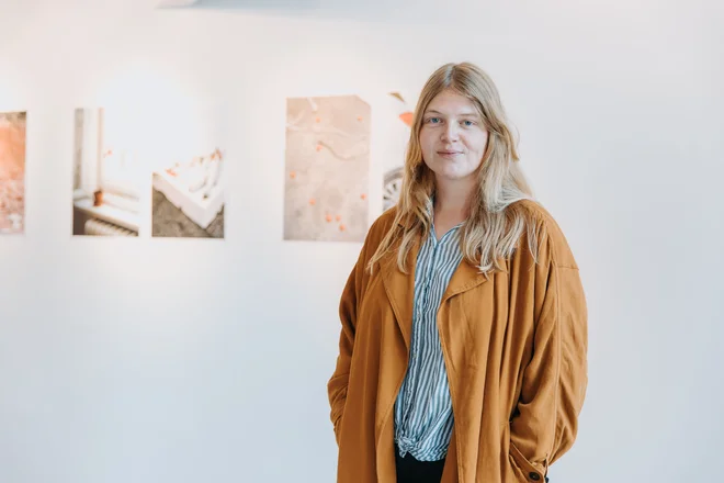 Dela berlinske fotografinje Ine Niehoff bodo v Likovnem salonu na ogled do 31. avgusta. FOTO: Matic Gabriel