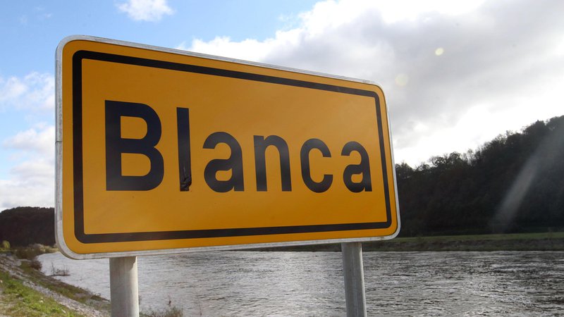 Fotografija: Nesreča na Blanci velja za najhujšo nesrečo na vodi v državi. FOTO: Dejan Javornik