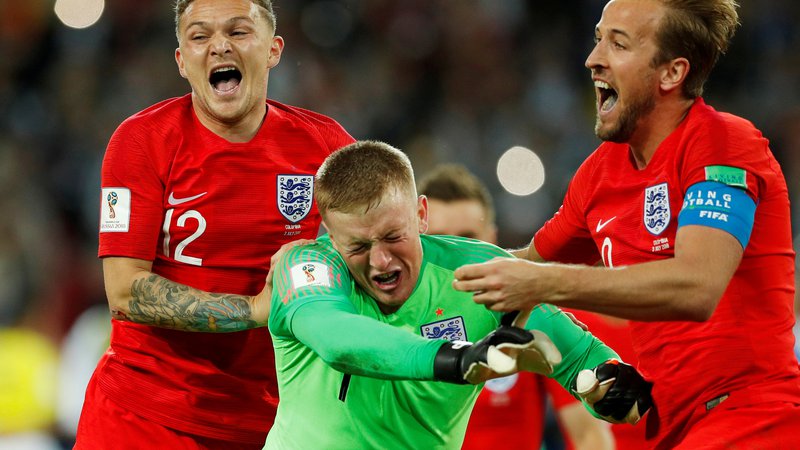 Fotografija: Angliji se je v lažjem delu žreba odprla pot do finala, toda tudi Hrvaški, Rusiji in Švedski. FOTO: Reuters