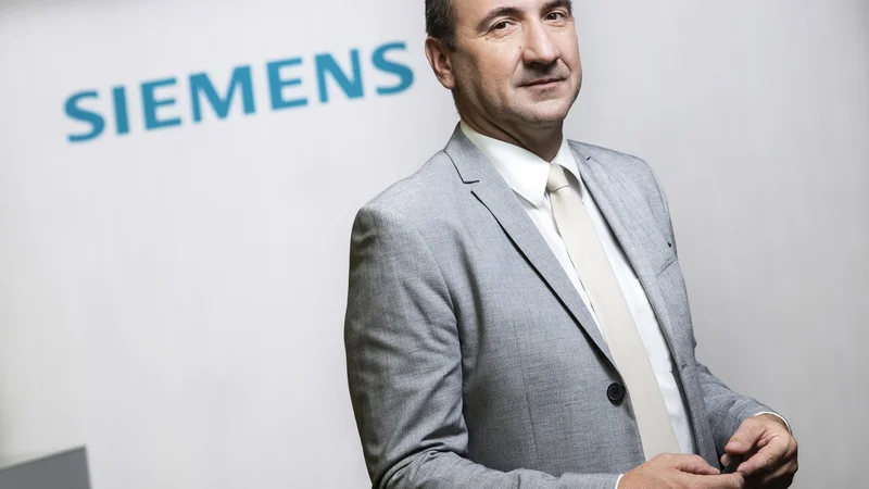 Fotografija: Razmišljati, da nam gre dobro, je lahko nevarno, opozarja Matej Kupljenik. FOTO: Siemens