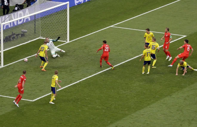 Harry Maguire je dosegel svoj prvi zadetek v majici z državnim grbom. Foto Thanassis Stavrakis/AP