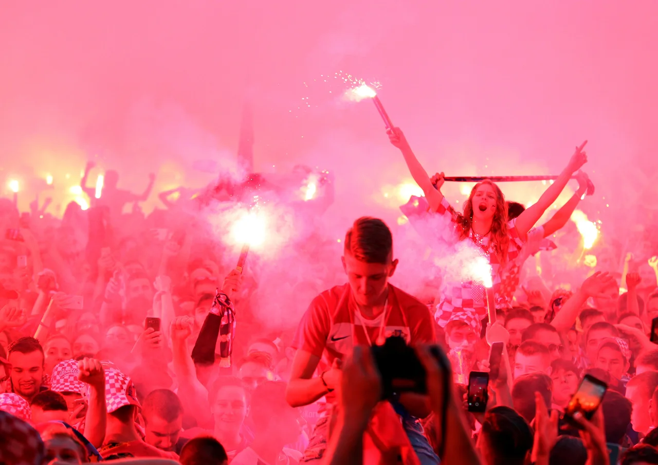 Fotografija: Središče Zagreba je ponorelo. Foto Antonio Bronić/Reuters