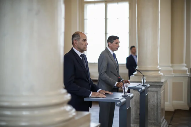 Ne Janez Janša ne Marjan Šarec nimata zadostne podpore za sestavo vlade. Predsednik Borut Pahor se je odločil, da prvemu mandat za sestavo da predsedniku SDS. FOTO: Uroš Hočevar