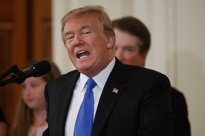 Donald Trump: Nemčija je ujetnica Rusije, ker dobiva od nje toliko svoje energije. FOTO: AP