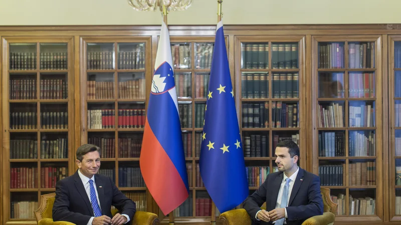 Fotografija: V vili Podrožnik sta se sestala najvišja politična funkcionarja v državi, predsednika republike in državnega zbora, Borut Pahor in Matej Tonin. FOTO: Voranc Vogel