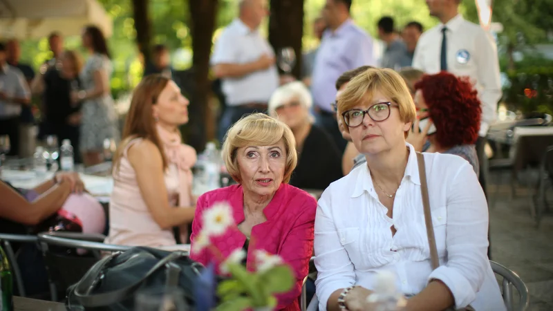 Fotografija: Milojka Kolar Celarc in vodja njenega kabineta Majda Hostnik. Foto Jure Eržen/Delo