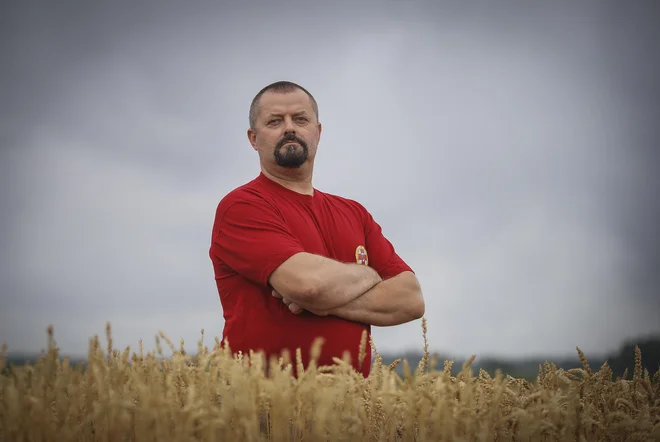 Vodja Službe za jamsko in tehnično potapljanje pri Jamarski zvezi Slovenije Robert Anžič. FOTO: Jože Suhadolnik