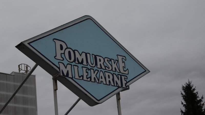 Fotografija: Pomurske mlekarne imajo novega lastnika.
Foto Jože Pojbič/Delo