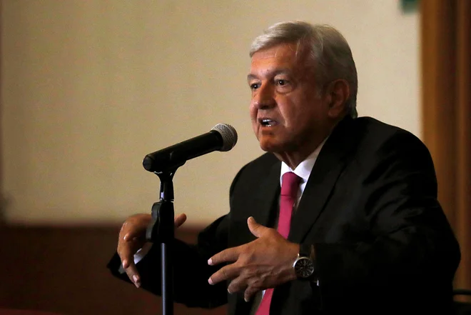 Mehiški predsednik Andrés Manuel López Obrador, poznan tudi kot Amlo. FOTO: Carlos Jasso/Reuters