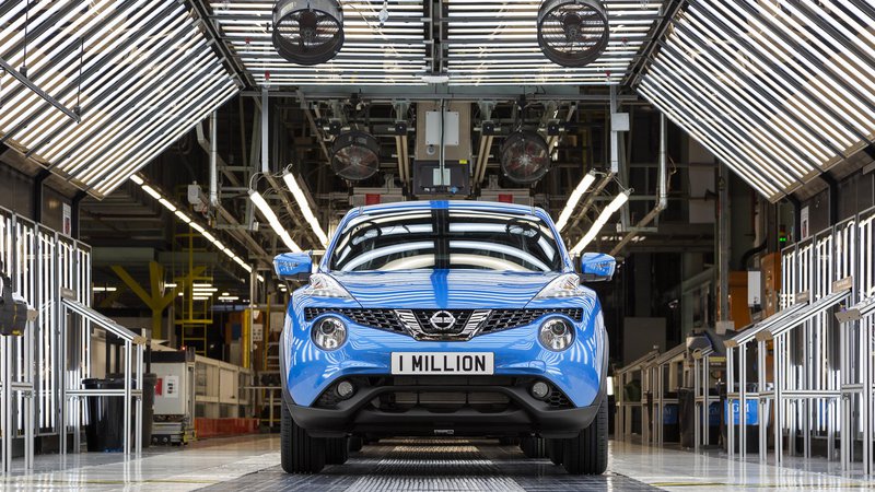 Fotografija: Milijonti nissan juke, ki je bil izdelan v Nissanovi tovarni v Sunderlandu, v Veliki Britaniji. FOTO: Nissan