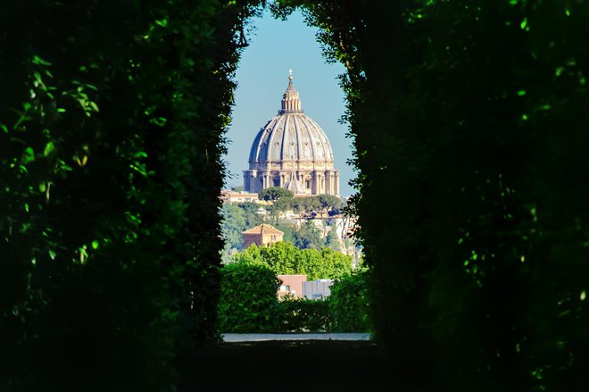 Z Aventina lahko Rim občudujete s prav posebne perspektive.