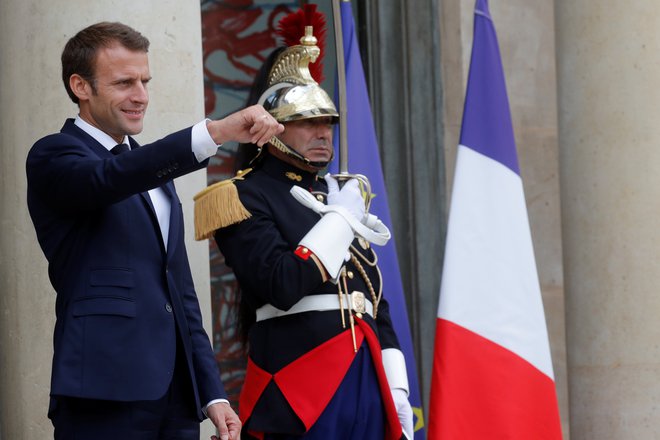 Francoski predsednik Emmanuel Macron FOTO: Reuters/Philippe Wojazer
