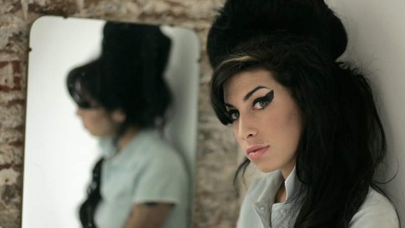 Fotografija: Amy Winehouse je umrla zaradi alkohola in drog. FOTO: Matt Dunham/Ap