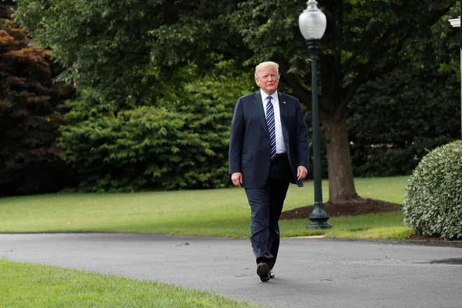 Trump je pred tedni napovedal uvedbo 20-odstotnih carin na uvoz evropskih avtomobilov v ZDA. FOTO: REUTERS/Carlos Barria