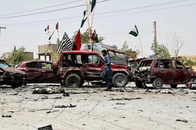Parlamentarne volitve v Pakistanu je zaznamovalo nasilje.<br />
FOTO REUTERS