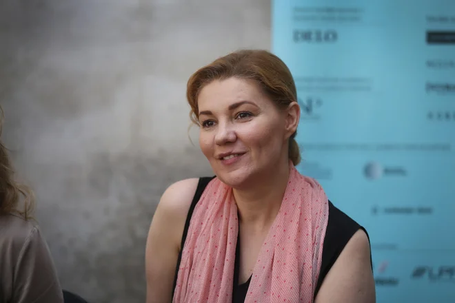 Oksana Šilova se je pridružila opernemu ansamblu Marijinega gledališča leta 2007, slovi po toplem in svetlem sopranskem glasu. Fotografije Leon Vidic