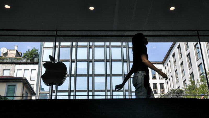 Fotografija: Merita se Apple in Amazon. Foto AFP