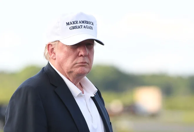 Donald Trump je v nedeljo zjutraj tvitnil, da je imel zelo dobro in zanimivo srečanje z A. G. Sulzbergerjem. FOTO: AFP