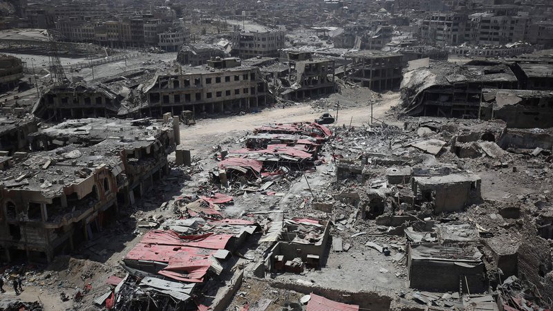 Fotografija: Uničenje v zahodnem Mosulu. FOTO: AFP