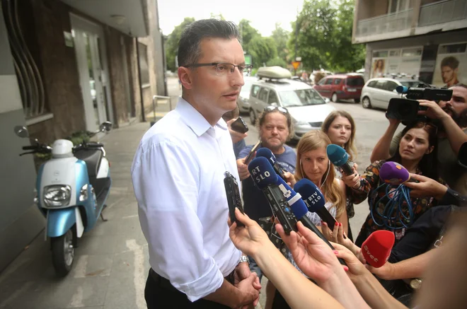 Marjan Šarec je za zdaj sicer še odločen, da ga vodenje manjšinske vlade ne zanima. FOTO: Jure Eržen