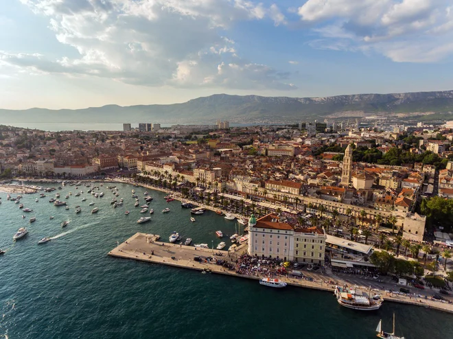 Split, od koder je krsta z Dragojevićem krenila proti Korčuli. FOTO: Zvonimir Barišin/CROPIX