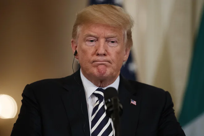 Trumpa je ujezilo sporočilo bratov Koch, da njegova Bela hiša povzroča delitve. FOTO: Evan Vucci/AP
