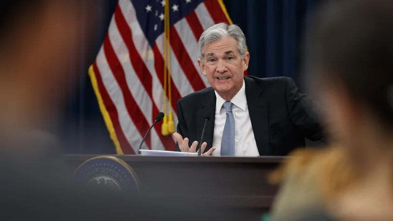 Fotografija: Predsednik Fed Jerome Powell je tokrat le komentiral razmere v gospodarstvu. FOTO: Carolyn Kaster/AP