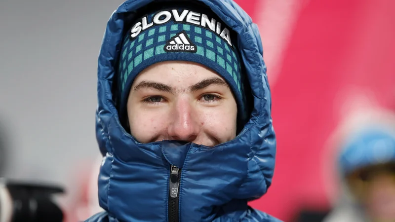 Fotografija: Timi Zajc kot edini Slovenec drži stik s svetovnim vrhom. FOTO: Matej Družnik/Delo