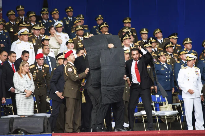 Madura so z območja evakuirali, v napadu pa očitno ni bil poškodovan. FOTO: AP