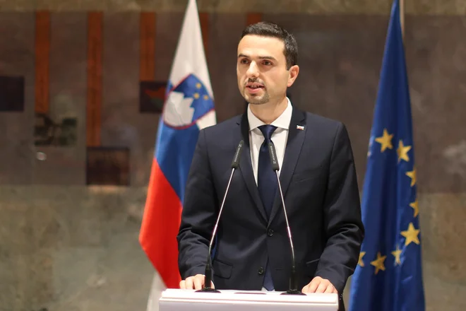 Prvak NSi Matej Tonin je predsednik DZ postal junija. FOTO: Tomi Lombar/Delo