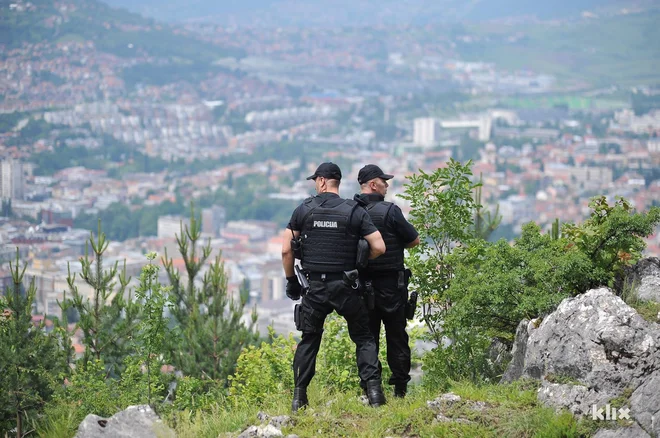 Zaradi nacionalistične politike lahko postanejo mirovni sporazumi iz 90. let nevzdržni. FOTO: Mup Bih