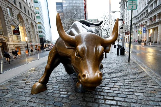 Na Wall Streetu deset let po borznem zlomu še kar vlada bik. FOTO: Reuters