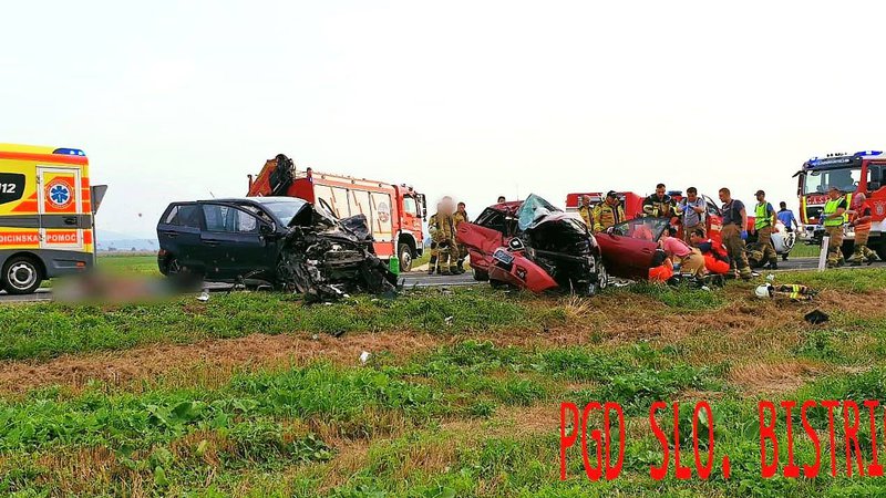 Fotografija: V prometni nesreči so umrli trije ljudje. FOTO: PGD Slovenska Bistrica