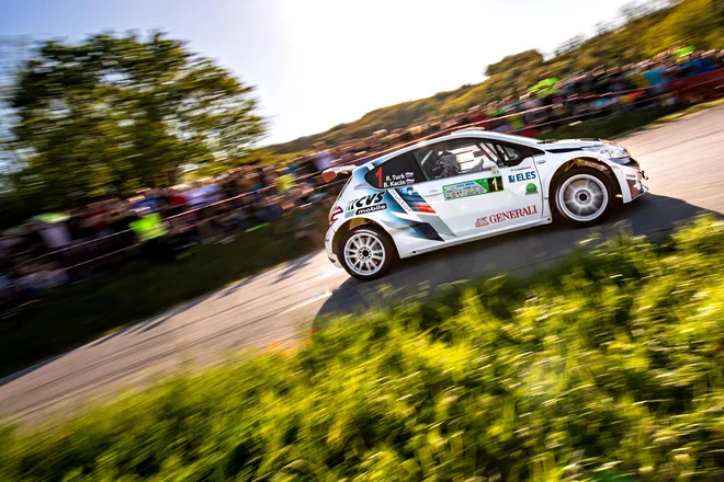 Peugeot, s katerim pdrvita skozi ovinke. FOTO:Uroš Modlic