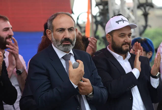 Čistke, ki so se začele po prihodu premiera Nikola Pašinjana na oblast, skrbijo zaveznico Rusijo. FOTO: Reuters