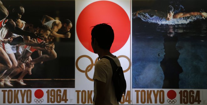 Leta 1964, ko so potekale prve olimpijske igre v Tokiu, so se prireditelji odločili za oktobrski termin olimpijskih bojev. Verjetno ne po naključju. FOTO: Yuya Shino Reuters