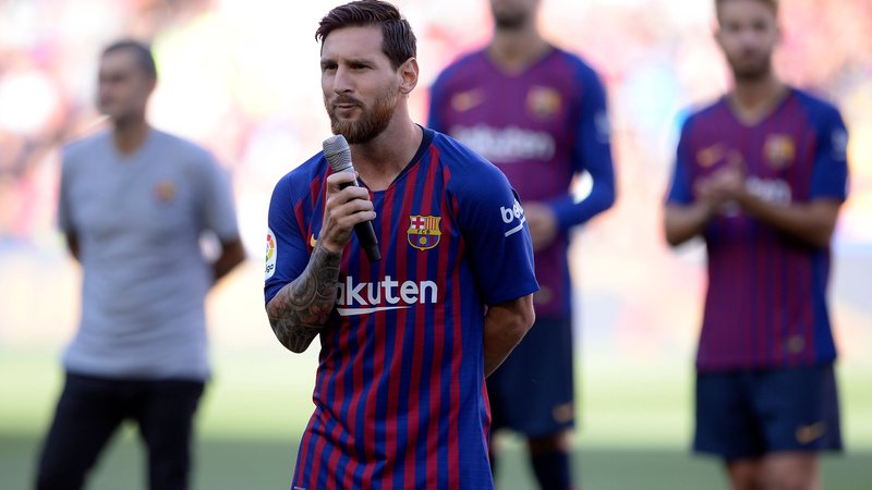 Fotografija: Lionel Messi je po sredini zmagi Barcelone nad Boco Juniors obljubil navijačem boj za ligo prvakov.