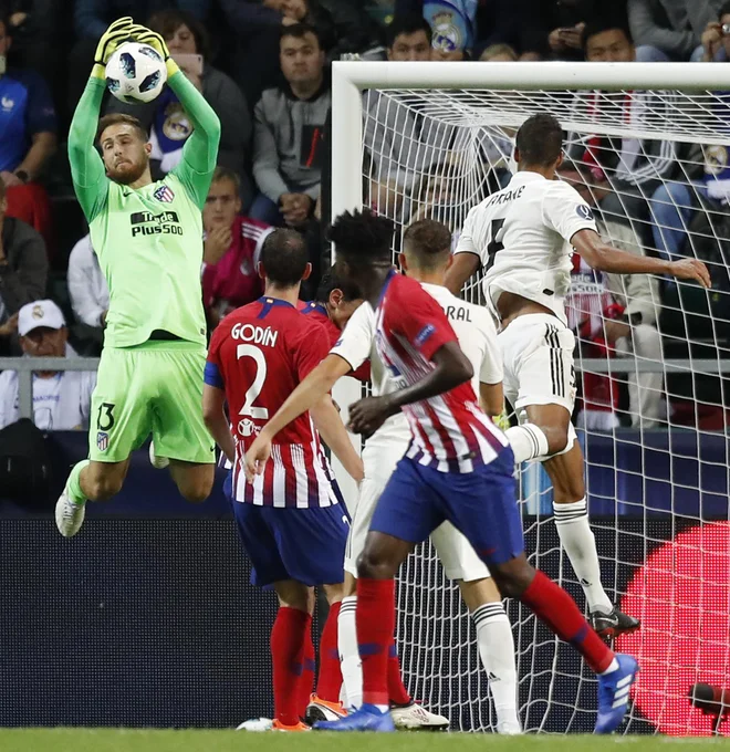 Vratar Jan Oblak bo tudi v tej sezoni pomemben član ekipe Atletica.