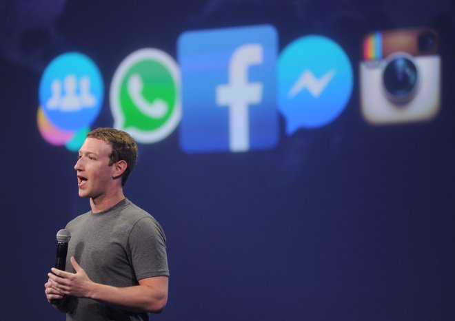 Ali je Facebook sposoben sam nadzorovati objave na svojih straneh? In morda še pomembnejše vprašanje - ali si tega sploh želi? FOTO: Josh Edelson/AFP