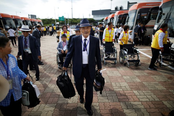 Uspešno so izpeljali že več kot 20 srečanj, letošnje pa bo trajalo le slabih 11 ur. FOTO: Kim Hong-ji/Reuters