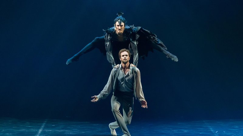 Fotografija: Balet Čajkovski. Pro et Contra v koreografiji Borisa Ejfmana. FOTO: Evgenij Matvejev