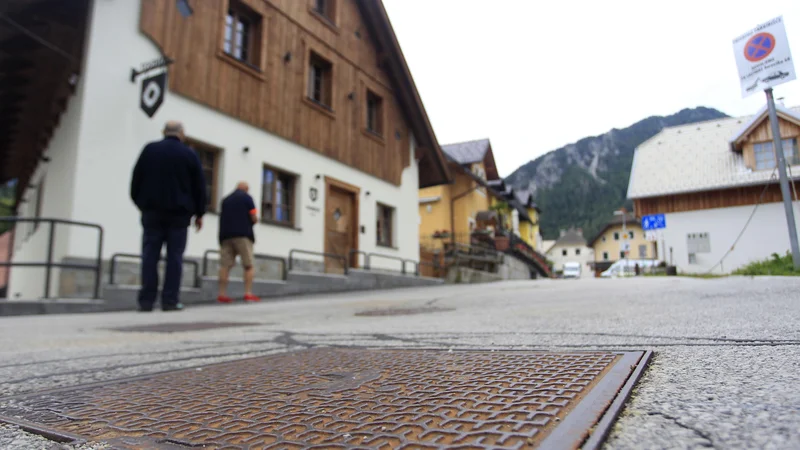 Fotografija: Zaradi kanalizacije imajo v Kranjski Gori milijonske skrbi. FOTO: Roman Šipić/Delo