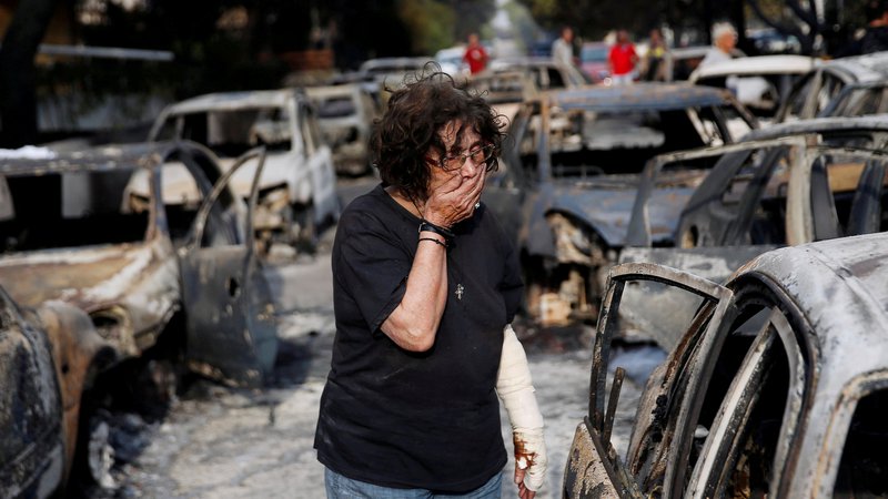 Fotografija: Žalostni prizori po požarih ... FOTO: Reuters
