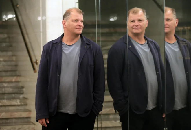 Martin Kušej: &raquo;Moje rokavice so brez dvoma umetniške. To pomeni, da se posvečam predvsem umetnosti.&laquo; FOTO: Tadej Regent/Delo