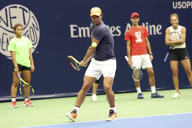 Rafael Nadal je pred OP ZDA nastopil le na eni postaji severnoameriške turneje, a je masters v Torontu tudi osvojil. Foto AP