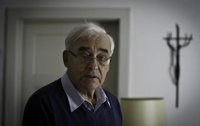 Andrej Capuder ni bil vernik nikogar in ničesar, kar je na tem svetu, njegovi pogledi so se spreminjali sorazmerno z novimi spoznanji.<br />
FOTO: Jože Suhadolnik/Delo