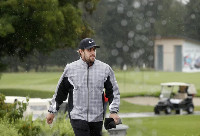 Anže Kopitar se po druženju na Bledu že pripravlja na vrnitev v Los Angeles. FOTO: Blaž Samec/Delo