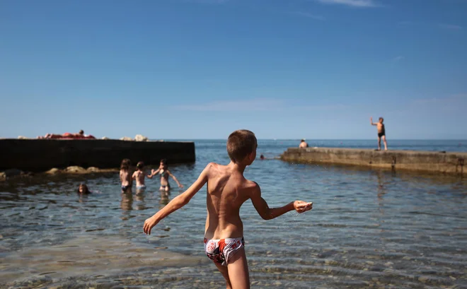 Počitniška kolonija za socialno ogrožene otroke v Zambratiji FOTO: Jože Suhadolnik/Delo