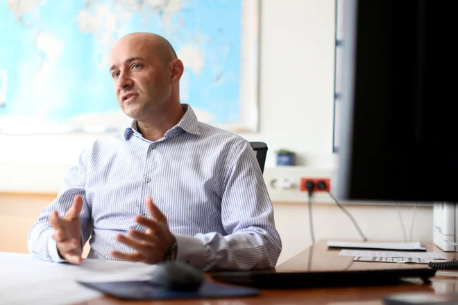 »Menimo, da smo atraktiven, iskan delodajalec,« o kadrih pravi direktor podjetja Cargo-partner Viktor Kastelic. FOTO: Tomi Lombar/Delo
