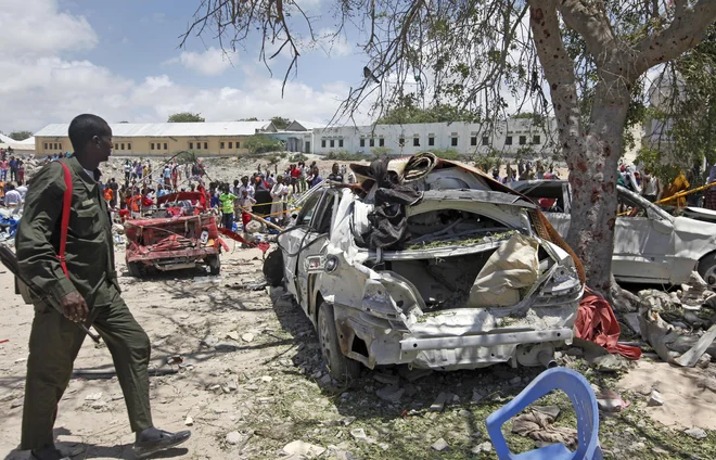 Odgovornost za napad je že prevzela teroristična skupina Al Šabab. FOTO: Farah Abdi Warsameh/Ap